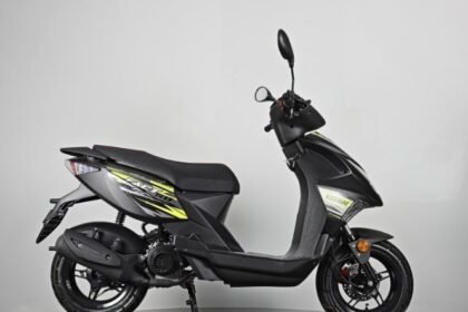 2008 model b 08 keyway f-fact moped