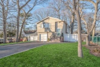 239 north 5th street ronkonkoma ny 11779 roozdar angela massa