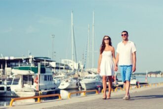 sailing vacations for couples